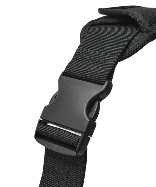 X-girl（エックスガール）の「FACE LABEL MESSENGER BAG（ショルダーバッグ・レディース・グレー/ブラック・ONE SIZE）」の16枚目の写真