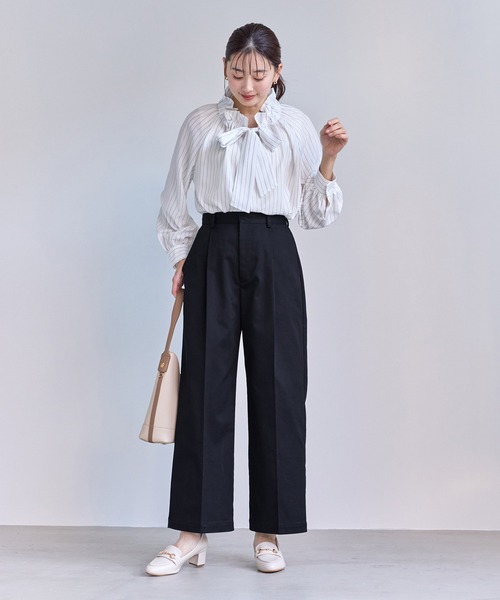 ROPE' PICNIC（ロペピクニック）の「ウエストタックチノパンツ（チノパンツ・レディース・ベージュ/ネイビー・M/S/L）」の10枚目の写真