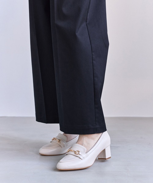 ROPE' PICNIC（ロペピクニック）の「ウエストタックチノパンツ（チノパンツ・レディース・ベージュ/ネイビー・M/S/L）」の21枚目の写真