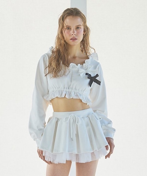 lilLilly（リルリリー）の「フリルスウェットパーカー（パーカー・レディース・ホワイト/ブラック/グレー・FREE）」の6枚目の写真