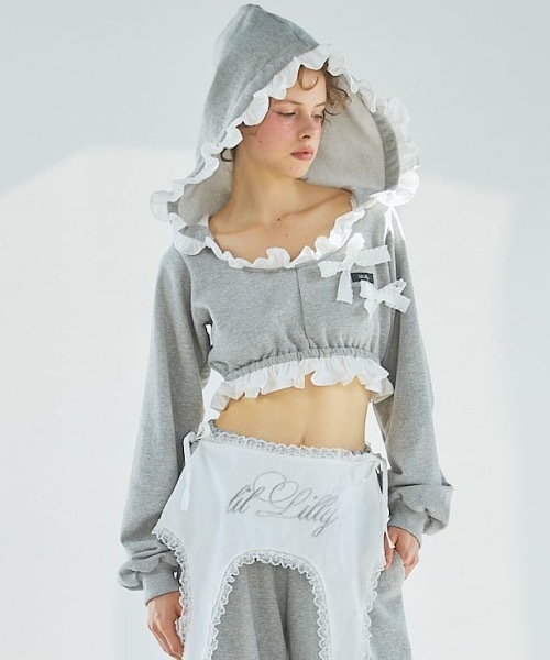 lilLilly（リルリリー）の「フリルスウェットパーカー（パーカー・レディース・ホワイト/ブラック/グレー・FREE）」の14枚目の写真