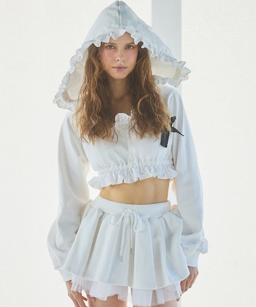 lilLilly（リルリリー）の「フリルスウェットパーカー（パーカー・レディース・ホワイト/ブラック/グレー・FREE）」の15枚目の写真