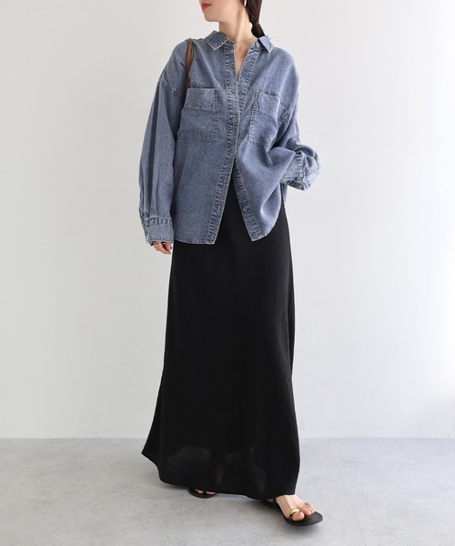 andme（アンドミー）の「テンセルデニムシャツ（シャツ/ブラウス・レディース・インディゴブルー/ケミカルウォッシュ・L/M）」の14枚目の写真