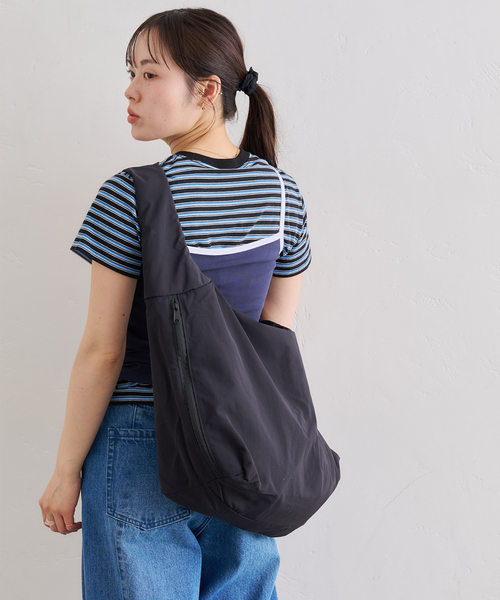 U by SPICK&SPAN(ユーバイスピックアンドスパン)の「U by SPICK&SPAN ショルダーBAG(ショルダーバッグ・レディース・ブラック/ベージュ・FREE)」の10枚目の写真