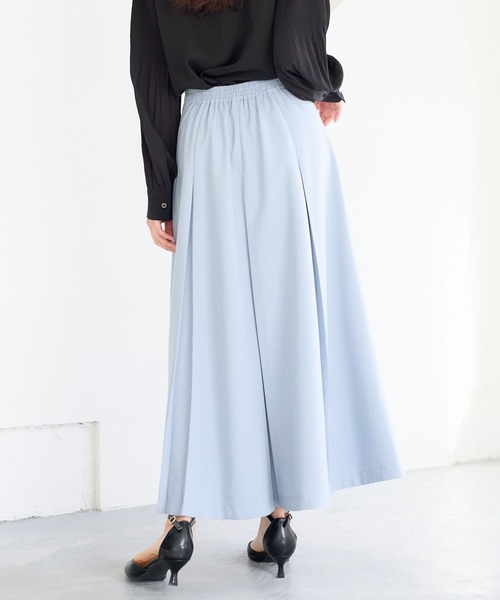 Andemiu(アンデミュウ)の「タックフレアスカート640850(スカート・レディース・ライトブルー/ブラック/グレイッシュベージュ・FREE)」の7枚目の写真
