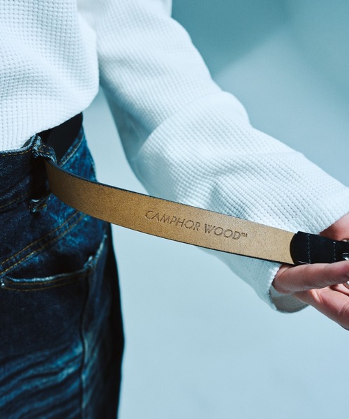 CAMPHOR WOOD(カンファーウッド)の「RECYCLE COW LEATHER WESTERN BELT / リサイクルカウレザーウエスタンベルト(ベルト・メンズ・ブラック/ダークブラウン系・フリー)」の10枚目の写真