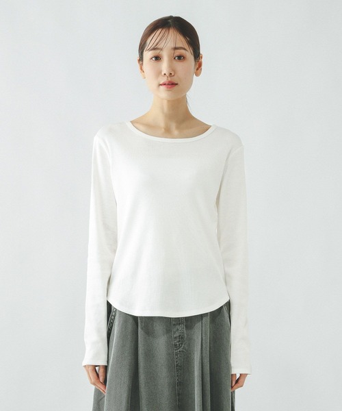 GLOBAL WORK(グローバルワーク)の「Beauteeリブクループルオーバー/632493(Tシャツ/カットソー・レディース・ブラック/ダークブラウン/ホワイト・MEDIUM/LARGE)」の17枚目の写真