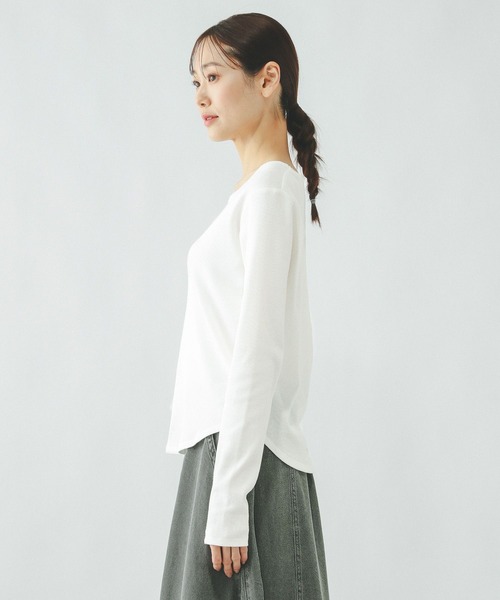 GLOBAL WORK(グローバルワーク)の「Beauteeリブクループルオーバー/632493(Tシャツ/カットソー・レディース・ブラック/ダークブラウン/ホワイト・MEDIUM/LARGE)」の18枚目の写真