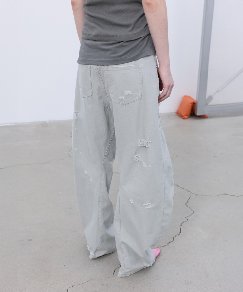 LCDC TM（エルシーディーシーティーエム）の「DISTRESSED CURVED PANTS (LIGHT GREY)（その他パンツ・レディース・その他・SMALL/MEDIUM）」の8枚目の写真