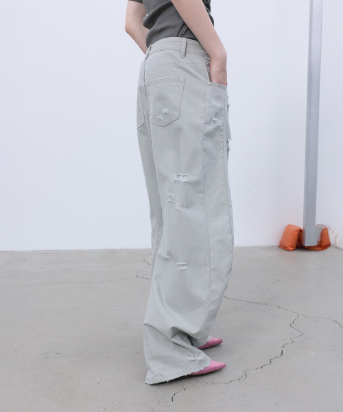 LCDC TM（エルシーディーシーティーエム）の「DISTRESSED CURVED PANTS (LIGHT GREY)（その他パンツ・レディース・その他・SMALL/MEDIUM）」の7枚目の写真