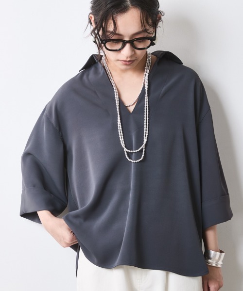 CHIC STYLE(シックスタイル)の「スキッパーブラウス<大きいサイズ有>シックスタイル(シャツ/ブラウス・レディース・ネイビー/ブラック/モカ/アイボリー・LL/3L/4L/5L/M/L)」の4枚目の写真