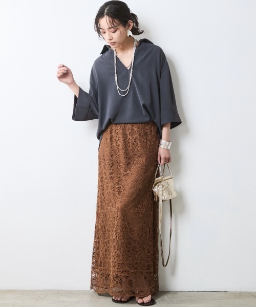 CHIC STYLE(シックスタイル)の「スキッパーブラウス<大きいサイズ有>シックスタイル(シャツ/ブラウス・レディース・アイボリー系/ブラック/モカ/ネイビー系・LL/3L/4L/5L/M/L)」の14枚目の写真