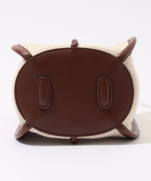 HEREU(ヘリュー)の「HEREU CALELLA BUCKET CANVAS バッグ(ショルダーバッグ・レディース・ライトベージュ・FREE)」の5枚目の写真