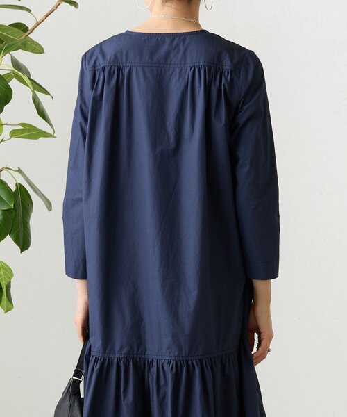 BEARDSLEY(ビアズリー)の「ダスティーローギャザーワンピース(ワンピース・レディース・ネイビー・FREE)」の8枚目の写真