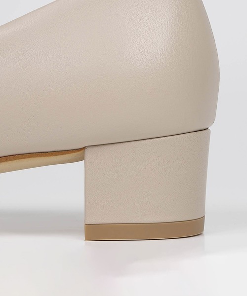 BARCLAY(バークレー)の「BARCLAY(バークレー)3.5cmヒールパンプス(パンプス・レディース・ライトベージュ/シルバー/ブラック/ブルー系その他・22cm/22.5cm/23cm/23.5cm/24cm/24.5cm)」の17枚目の写真