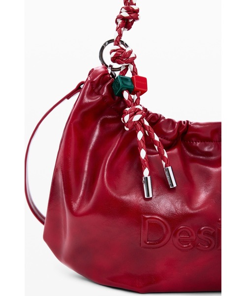 Desigual(デシグアル)の「ロゴ付き中型オーバルバッグ(ショルダーバッグ・レディース・レッド・FREE)」の7枚目の写真
