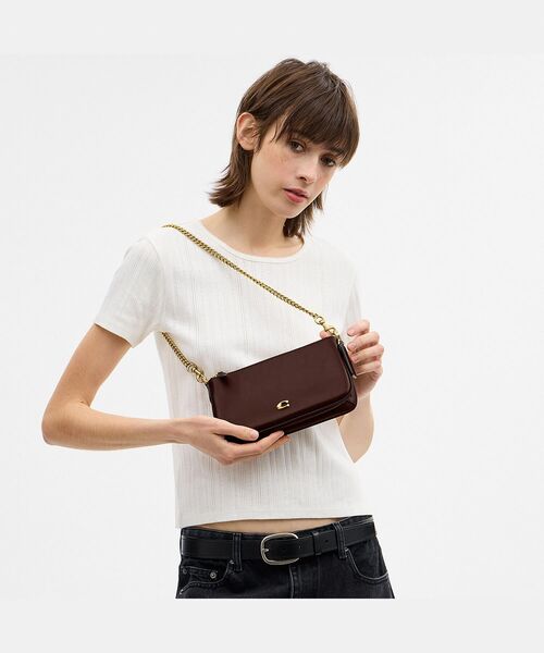 COACH(コーチ)の「オードリー クロスボディ バッグ(ショルダーバッグ・レディース・ブラウン系その他・ONE)」の6枚目の写真