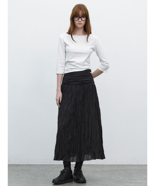ATELIER NAIN(アトリエナイン)の「WRINKLE SHIRRING LONG SKIRT (SK-5077)(スカート・レディース・ブラック/アイボリー・SMALL/MEDIUM)」の4枚目の写真