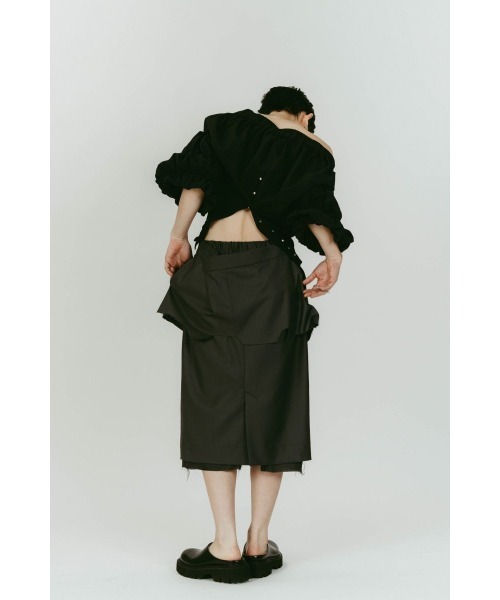 Knuth Marf(クヌースマーフ)の「cut layered mid length skirt(スカート・レディース・ブラック系その他/ブラウン/グレー・X-SMALL/SMALL)」の13枚目の写真