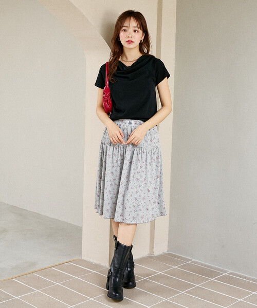 PUBLUX(パブリュクス)の「PUBLUX/パブリュクス 2WAY ドレープ Tシャツ 限定展開(Tシャツ/カットソー・レディース・ホワイト/ブラック/レッド/ライトグレー・フリ-)」の22枚目の写真