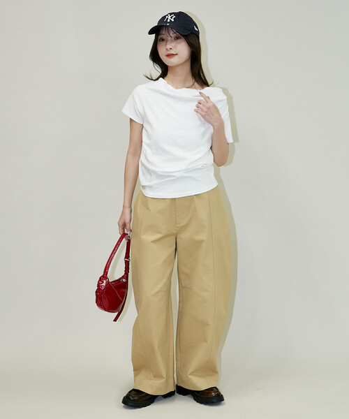 PUBLUX(パブリュクス)の「PUBLUX/パブリュクス 2WAY ドレープ Tシャツ 限定展開(Tシャツ/カットソー・レディース・ホワイト/ブラック/レッド/ライトグレー・フリ-)」の9枚目の写真