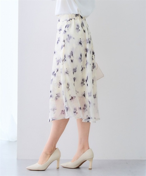 7days Life Styling（セブンデイズライフスタイリング）の「水彩フラワー柄フレアスカート（スカート・レディース・ブラック系/ホワイト系・3L/LL/L/M/4L）」の8枚目の写真