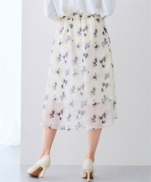 7days Life Styling（セブンデイズライフスタイリング）の「水彩フラワー柄フレアスカート（スカート・レディース・ブラック系/ホワイト系・3L/LL/L/M/4L）」の9枚目の写真