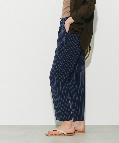 coca（coca）（コカ）の「ストライプテーパードパンツ（スラックス・レディース・ライトベージュ/ネイビー・S/M/L）」の9枚目の写真