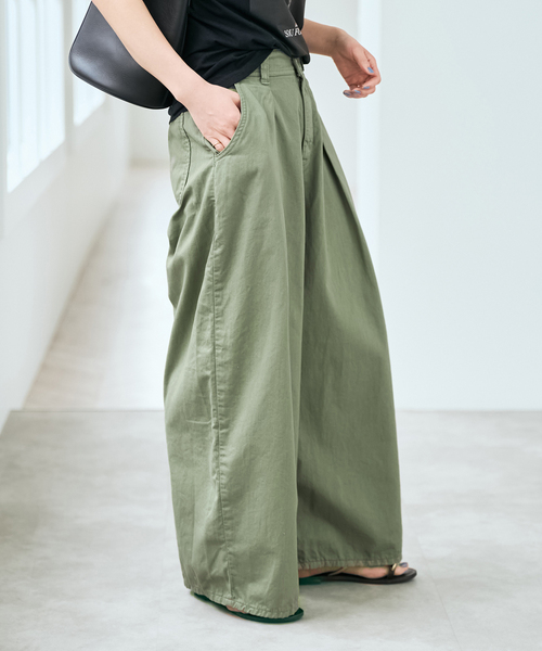 Spick & Span(スピックアンドスパン)の「SOMETHING / サムシング for SS 別注 HYPER CURVE LITE(チノパンツ・レディース・カーキ/アイボリー・MEDIUM/SMALL)」の18枚目の写真