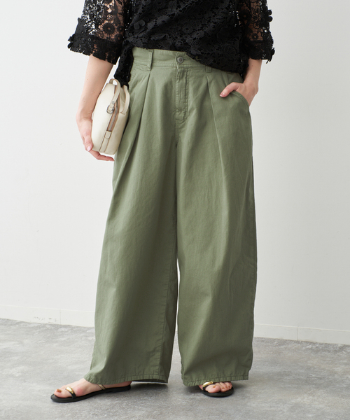 Spick & Span(スピックアンドスパン)の「SOMETHING / サムシング for SS 別注 HYPER CURVE LITE(チノパンツ・レディース・カーキ/アイボリー・MEDIUM/SMALL)」の21枚目の写真