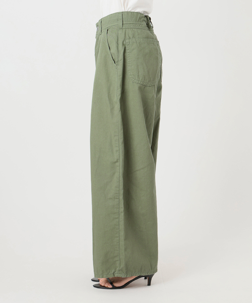 Spick & Span(スピックアンドスパン)の「SOMETHING / サムシング for SS 別注 HYPER CURVE LITE(チノパンツ・レディース・カーキ/アイボリー・MEDIUM/SMALL)」の21枚目の写真