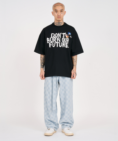 AJOBYAJO（アジョバイアジョ）の「[PBA] DBOF Logo T-Shirt [BLACK]（Tシャツ/カットソー・レディース・その他・M/L/XL）」の8枚目の写真