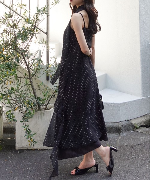 unnu（ユヌ）の「ドットフリルキャミワンピース（ワンピース・レディース・ブラック/ホワイト・F）」の17枚目の写真