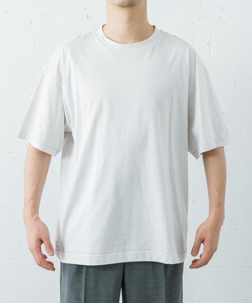 ATON(エイトン)の「ATON SUVIN 60/2 OVERSIZED T-SHIRTS(Tシャツ/カットソー・メンズ・ブラック/ブルー/ホワイト/カーキ・4/6)」の5枚目の写真