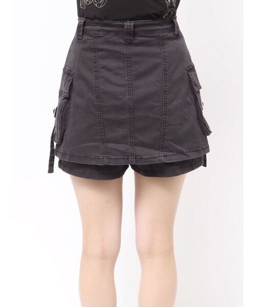 MURUA(ムルーア)の「ウォッシュカーゴスカートパンツ(その他パンツ・レディース・ブラック/グレー/ベージュ・2/1)」の8枚目の写真