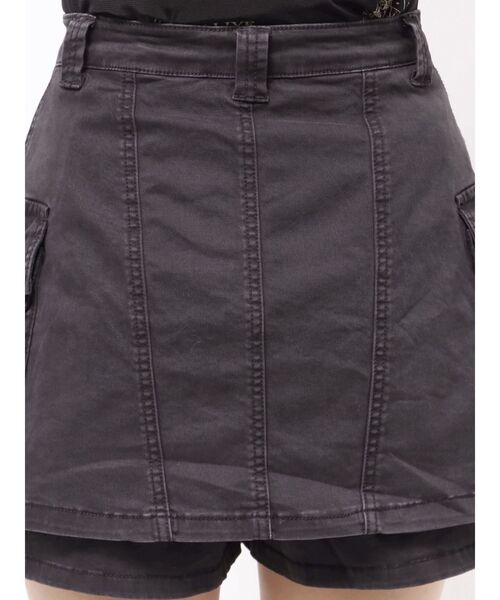 MURUA(ムルーア)の「ウォッシュカーゴスカートパンツ(その他パンツ・レディース・ブラック/グレー/ベージュ・2/1)」の9枚目の写真