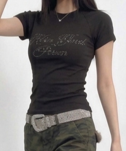 NANEA(ナネア)の「ラインストーンロゴ タイトチビTシャツ(Tシャツ/カットソー・レディース・ブラック/ホワイト・LARGE/MEDIUM)」の15枚目の写真