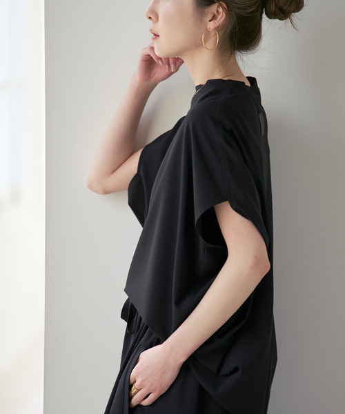COGTHEBIGSMOKE(コグザビッグスモーク)の「《接触冷感・追加》COG THE BIGSMOKE/コグザビッグスモーク NORMA TOP(Tシャツ/カットソー・レディース・ホワイト/ブラック・FREE)」の5枚目の写真