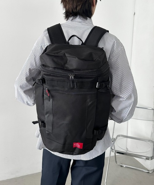 背面直結ファスナー/左サイド簡易保冷保温]ボックス型バックパック