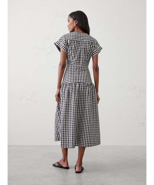 BANANA REPUBLIC FACTORY STORE(バナナリパブリック ファクトリーストア)の「BANANA REPUBLIC FACTORY STORE ポプリン ミディワンピース(ワンピース・レディース・ブラック・0/2/4/6/8)」の3枚目の写真