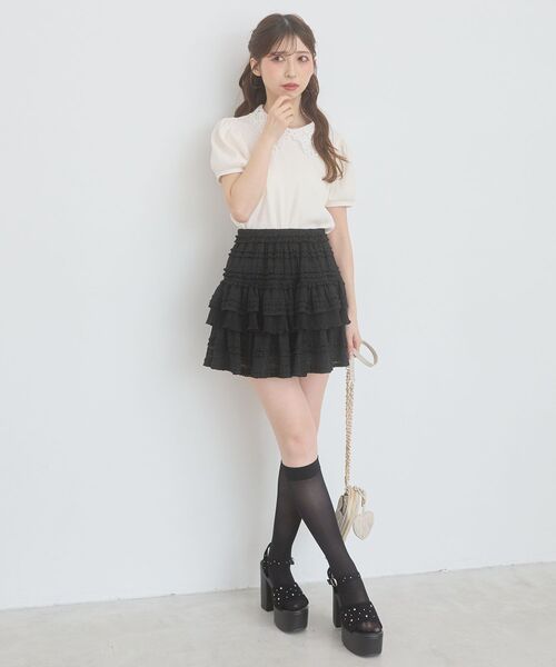MAJESTIC LEGON(マジェスティックレゴン)の「2WAYレース襟パフスリーブトップス(Tシャツ/カットソー・レディース・チャコールグレー/ブラック系その他/ブラック/アイボリー/ライトグリーン/ネイビー/ラベンダー・MEDIUM)」の8枚目の写真