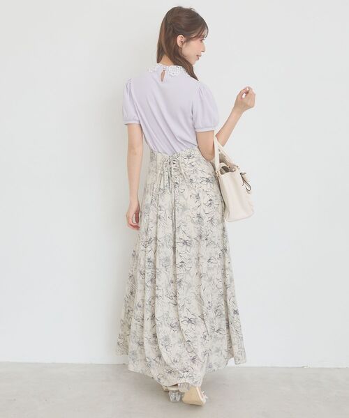 MAJESTIC LEGON(マジェスティックレゴン)の「2WAYレース襟パフスリーブトップス(Tシャツ/カットソー・レディース・チャコールグレー/ブラック系その他/ブラック/アイボリー/ライトグリーン/ネイビー/ラベンダー・MEDIUM)」の19枚目の写真