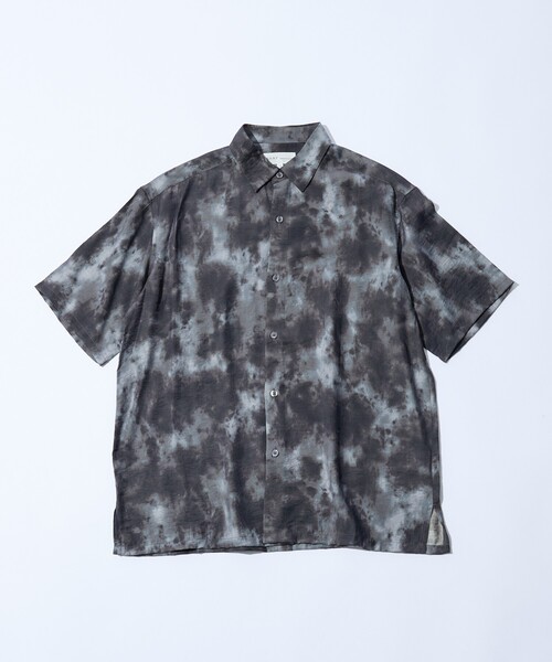 ABAHOUSE GRAY(アバハウスグレイ)の「【リネンブレンド】アブストラクト柄 半袖シャツ(シャツ/ブラウス・メンズ・ブルー/ブラック/グレイッシュベージュ・48/46/50)」の2枚目の写真