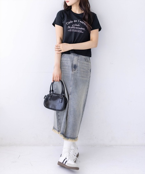 clear（クリア）の「ロゴ刺繍入りプリントTシャツ［骨格ウェーブ/華奢見え/カジュアル］（Tシャツ/カットソー・レディース・ブラック系その他2/ピンク/レッド/ホワイト系その他/グレー/ホワイト系その他2/ブラック系その他・F）」の9枚目の写真