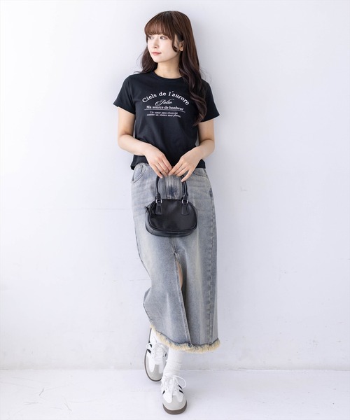 clear（クリア）の「ロゴ刺繍入りプリントTシャツ［骨格ウェーブ/華奢見え/カジュアル］（Tシャツ/カットソー・レディース・ブラック系その他2/ピンク/レッド/ホワイト系その他/グレー/ホワイト系その他2/ブラック系その他・F）」の10枚目の写真