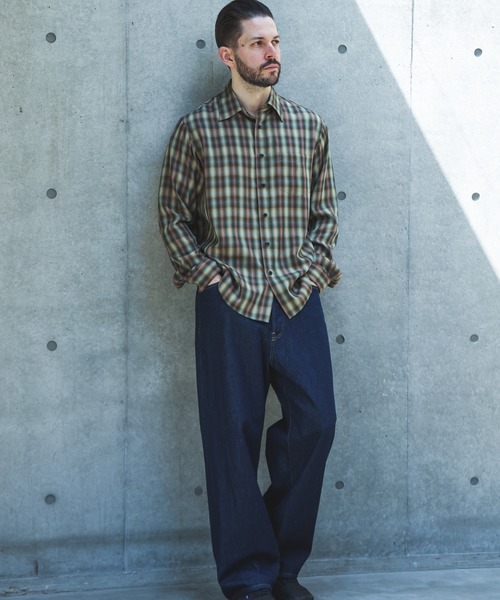 MR.OLIVE(ミスターオリーブ)の「SILKY TENCEL CHECK / REGULAR COLLAR SHIRT /M263107(シャツ/ブラウス・メンズ・グリーン/ブラウン・LARGE/MEDIUM/SMALL)」の3枚目の写真