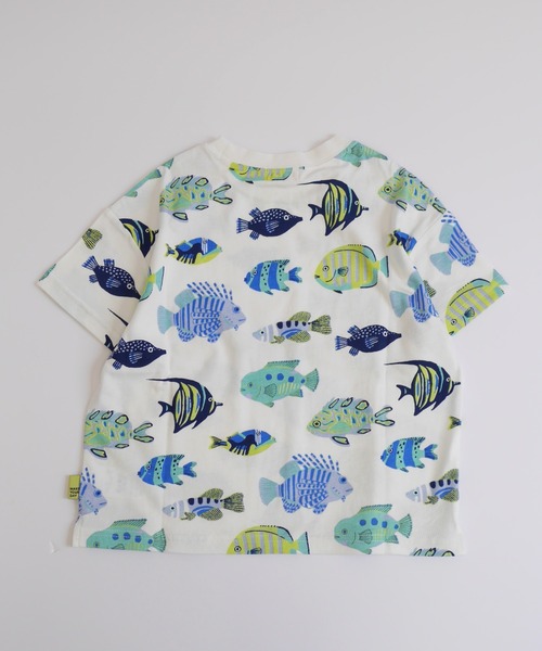 MAKE YOUR DAY(メイクユアデイ)の「おさかなカーニバル総柄半袖Tシャツ(Tシャツ/カットソー・キッズ・ベージュ/オフホワイト・140/130/120/110/100/90/80)」の4枚目の写真