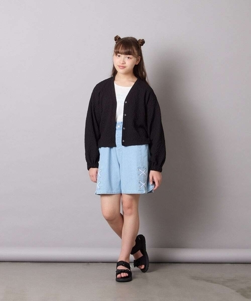 a.v.v（アーヴェヴェ）の「[130-160]【UVカット】サイドギャザーシアーカーディガン（カーディガン/ボレロ・キッズ・アイボリー/ブラック・140/130/150/160）」の18枚目の写真