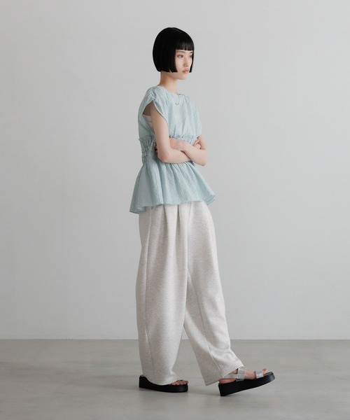 LOWRYS FARM(ローリーズファーム)の「シャーリングペプラムフレンチスリーブ 759467(シャツ/ブラウス・レディース・ブルー/ドット/ブラック・FREE)」の14枚目の写真
