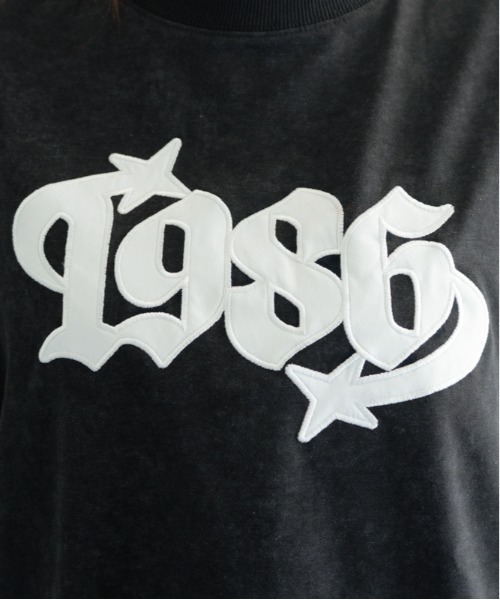 GORGE(ゴージ)の「《カレッジロゴワッペン》BIG Tシャツ/ストリート×Y2K/春夏/全3色(Tシャツ/カットソー・レディース・ブラック/チャコール/ピンク・F)」の17枚目の写真
